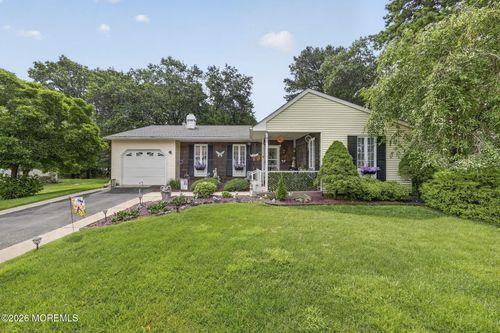 51-13 Greenleaf St, Whiting, NJ, 08759-1760 | Card Image
