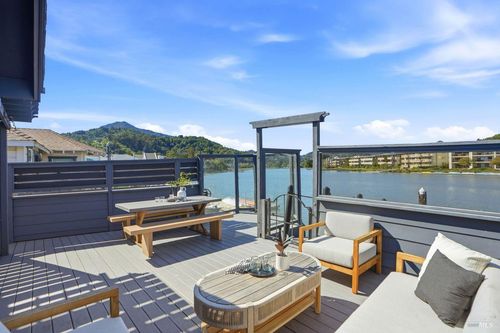21 Boardwalk One, Larkspur, CA, 94939-1461 | Card Image