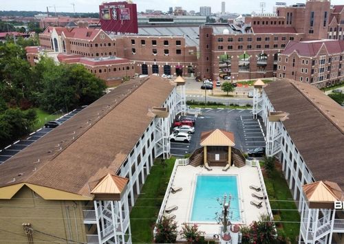 214-253 Hayden Road, TALLAHASSEE, FL, 32304 | Card Image