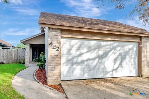 422 Waterford Dr, Victoria, TX, 77901-3742 | Card Image