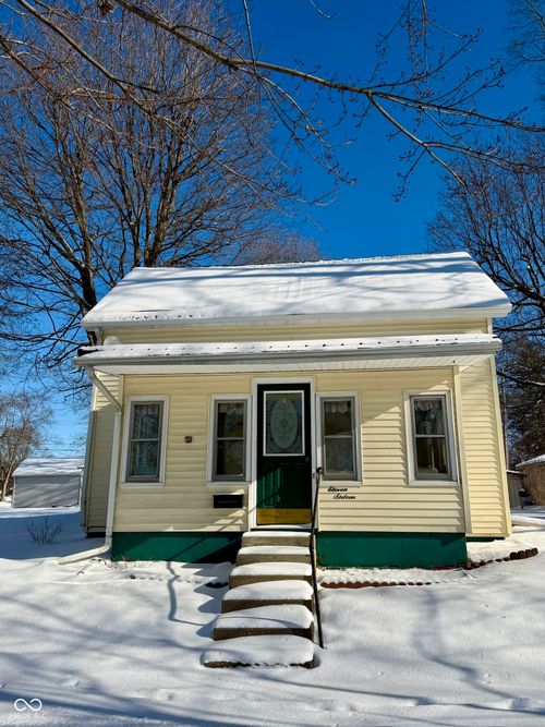 1116 3rd St, Covington, IN, 47932-1014 | Card Image