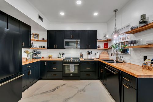 unit-190-2121 Highway 12 S, Ashland City, TN, 37015-3941 | Card Image