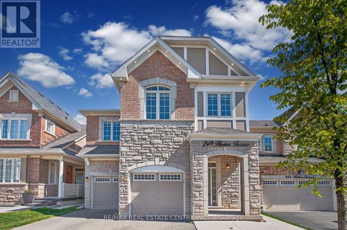 249 Hinton (Lower) Terrace, Milton (FO Ford), ON, L9T7K6 | Card Image