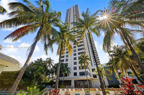 2412-1330 West Ave, Miami Beach, FL, 33139 | Card Image