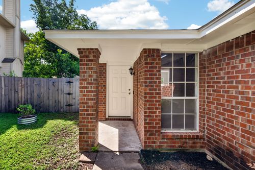 17213 Bushmills Rd, Pflugerville, TX, 78660-1700 | Card Image