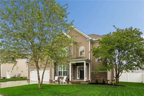 804 Evelyn Way, Chesapeake, VA, 23322-2488 | Card Image