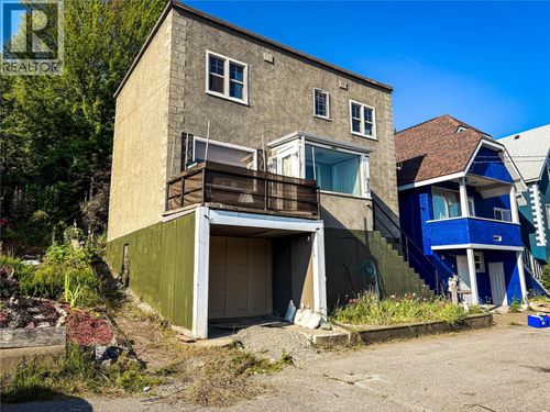 962 Nelson Avenue, Trail, BC, V1R3H2 | Card Image