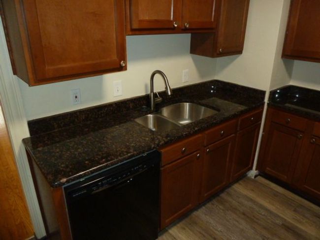 928 Nottingham Rd, House other with 2 bedrooms, 1 bathrooms and null parking in Grosse Pointe Park MI | Image 8