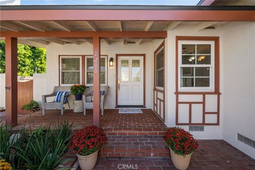 1200 Catalina Ave, Seal Beach, CA, 90740-5858 | Card Image