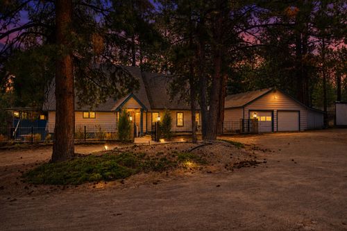 204 Downing Ln, Hamilton, MT, 59840-9395 | Card Image