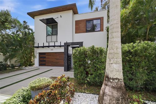 2476 Floyd St, SARASOTA, FL, 34239-2511 | Card Image