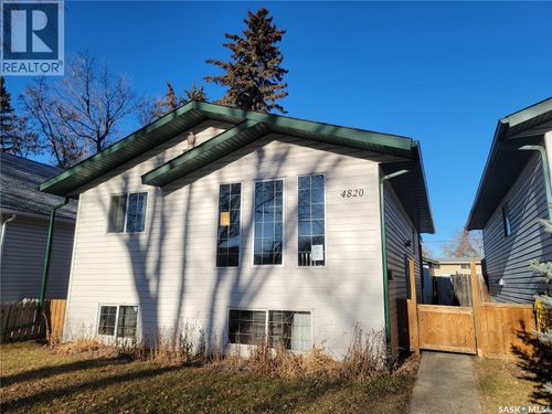 4820 46 St, Lloydminster, SK, S9V0J7 | Card Image