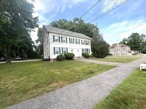 r-25 Courtland St, Middleboro, MA, 02346-2118 | Card Image