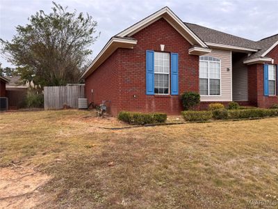 1733 Edinburgh Street, House other with 4 bedrooms, 2 bathrooms and null parking in Prattville AL | Image 2