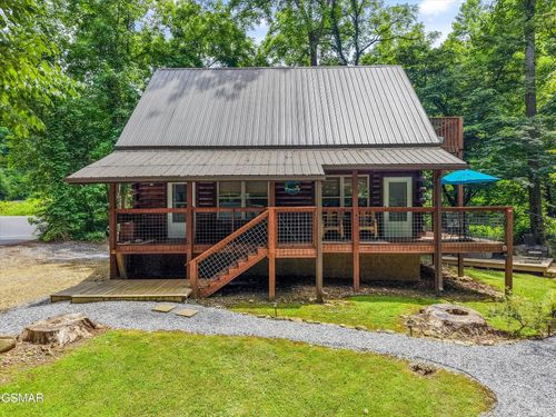 5236 Mathis Branch Rd, Cosby, TN, 37722-3705 | Card Image