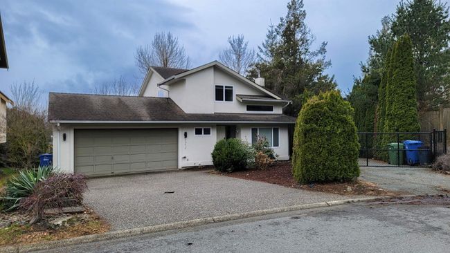 36018 Southridge Place, House other with 3 bedrooms, 2 bathrooms and 4 parking in Abbotsford BC | Image 1