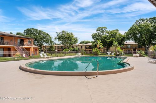 176 San Juan Cir, Melbourne, FL, 32935-5425 | Card Image