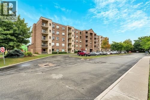 505-8335 Wyandotte St E, Windsor, ON, N8S4S8 | Card Image