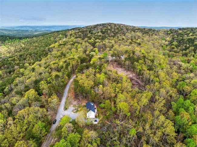 587 Oak Trce E, House other with 4 bedrooms, 2 bathrooms and 4 parking in Jasper GA | Image 48