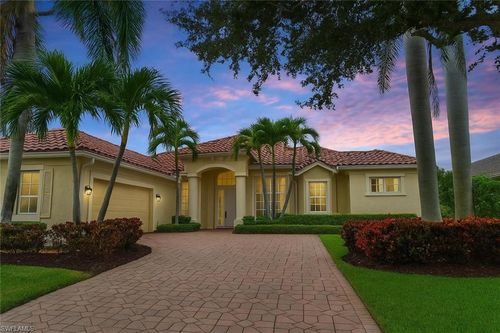 18230 Creekside View Dr, FORT MYERS, FL, 33908-4752 | Card Image