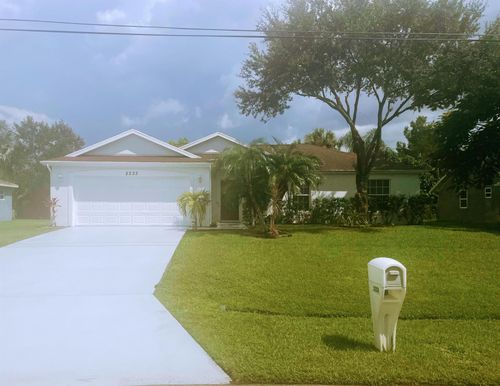 2333 Sw Wynnewood St, Port St. Lucie, FL, 34953-2440 | Card Image