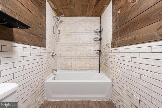 212 Middlesex St, Townhouse with 3 bedrooms, 1 bathrooms and null parking in GLOUCESTER CITY NJ | Image 21