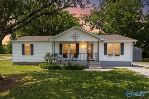 284 Brockway Rd, Owens Cross Roads, AL, 35763-9413 | Card Image