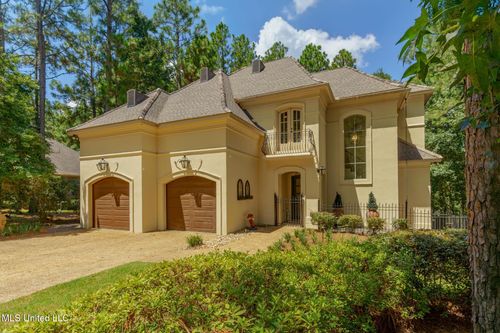 28 Fieldstone, Hattiesburg, MS, 39402-8694 | Card Image