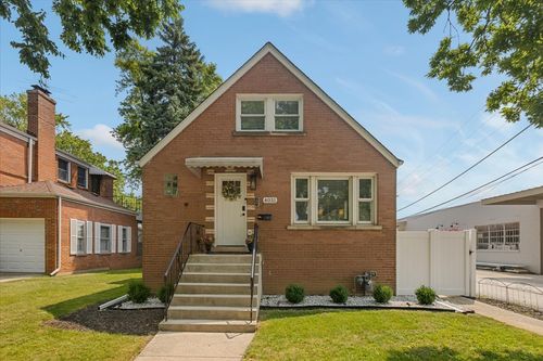 4031 Park Ave, Brookfield, IL, 60513-1924 | Card Image