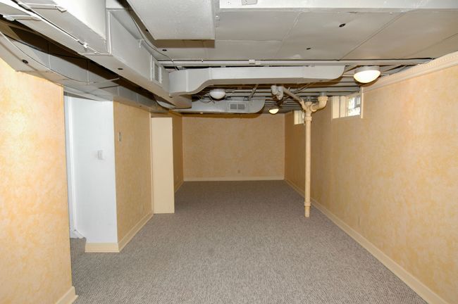 611 Marlin Ave, House other with 3 bedrooms, 2 bathrooms and null parking in Royal Oak MI | Image 14