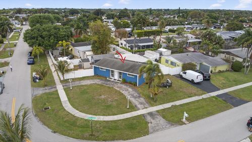 9141 Birmingham Dr, Palm Beach Gardens, FL, 33410-5921 | Card Image