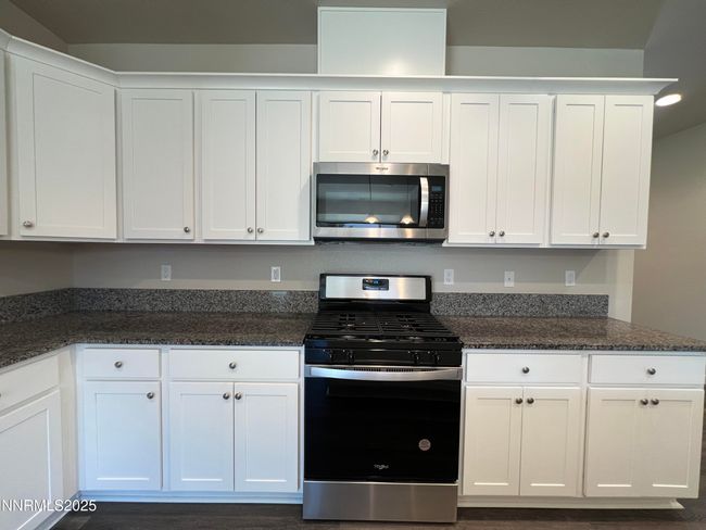 573 Country Hollow Dr, House other with 3 bedrooms, 2 bathrooms and 2 parking in Fernley NV | Image 13