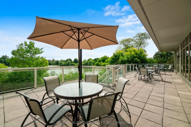 68 Celebrity Greens Way, Condo with 3 bedrooms, 2 bathrooms and 1 parking in Markham ON | Image 40