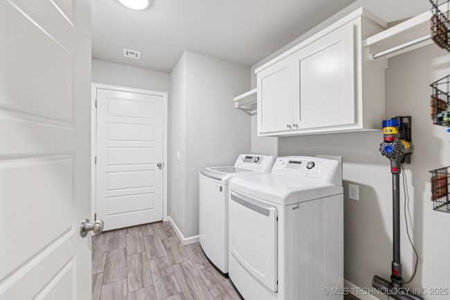 13936 S Ironwood Pl, House other with 3 bedrooms, 2 bathrooms and null parking in Glenpool OK | Image 14