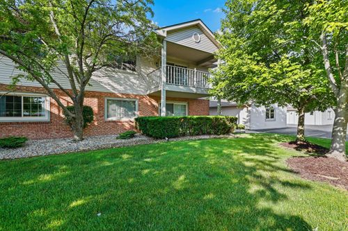 2116 Terrace Dr, Highland, IN, 46322 | Card Image