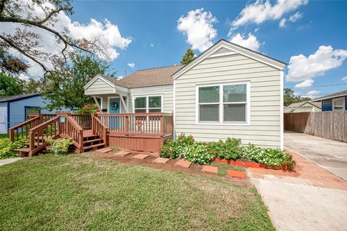 307 Gale St, Houston, TX, 77009-2627 | Card Image