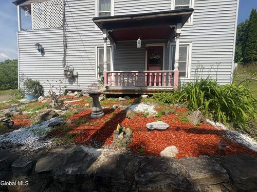 5 Spring St, Port Henry, NY, 12974-1012 | Card Image