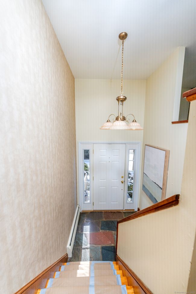 6 Dupreay Rd, House other with 3 bedrooms, 2 bathrooms and 6 parking in Prospect CT | Image 5