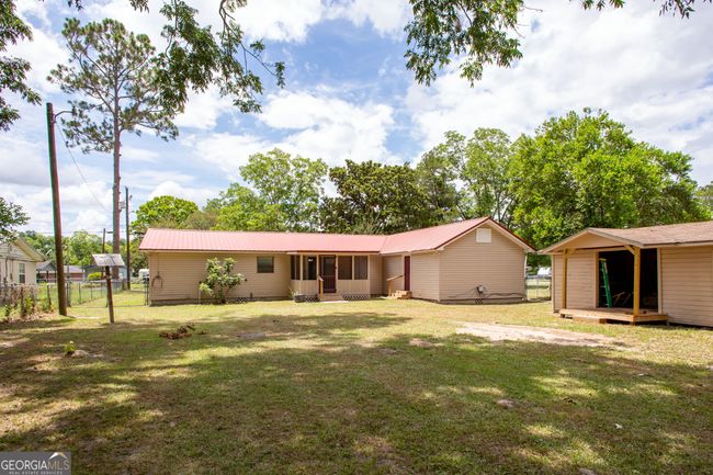 1348 Crestridge Rd, House other with 3 bedrooms, 2 bathrooms and null parking in Waycross GA | Image 32