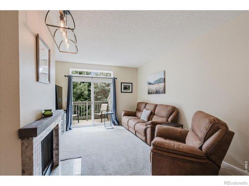 204-7430 Singing Hills Dr, Boulder, CO, 80301-3769 | Card Image