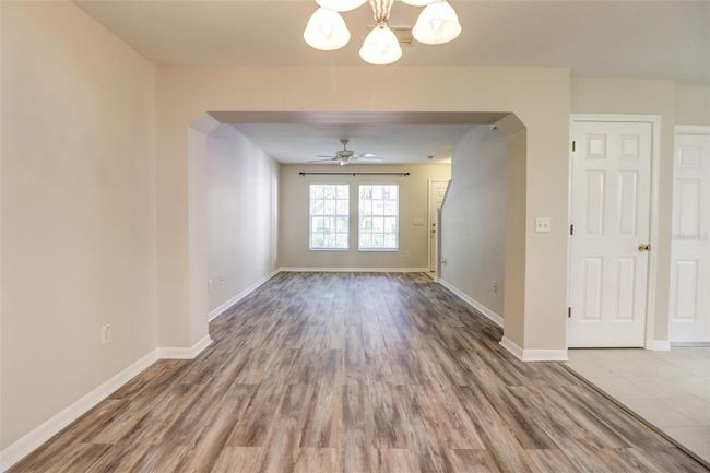 3004 Amber Oak Drive, Townhouse with 2 bedrooms, 1 bathrooms and null parking in Valrico FL | Image 4