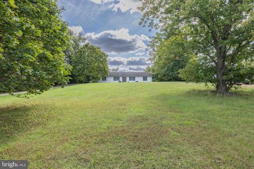 540 Vandyke Greenspring Rd, TOWNSEND, DE, 19734-9664 | Card Image