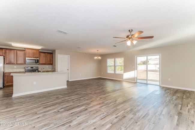 11289 Christi Oaks Dr, House other with 4 bedrooms, 2 bathrooms and null parking in JACKSONVILLE FL | Image 7