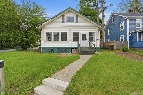 b-115 Innis Avenue, Poughkeepsie, NY, 12601 | Card Image