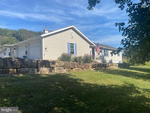 158 Farm Dr, THOMPSONTOWN, PA, 17094-8963 | Card Image