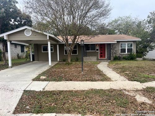 167 Fennel Dr, San Antonio, TX, 78213-2852 | Card Image