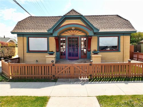 720 Stanley Ave, Long Beach, CA, 90804-4612 | Card Image