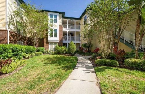 326-4107 Chatham Oak Ct, TAMPA, FL, 33624-5195 | Card Image