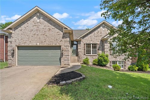 2620 Tanner Dr, Sellersburg, IN, 47172-8100 | Card Image