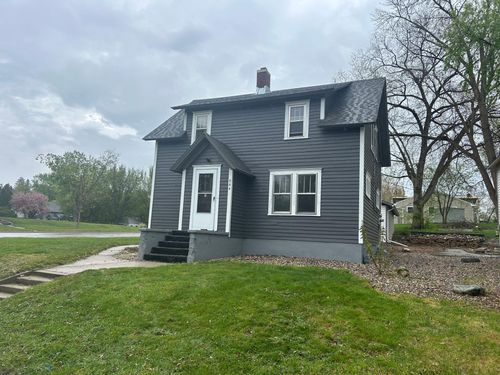 944 N Rosemary Ave, Fergus Falls, MN, 56537-1414 | Card Image